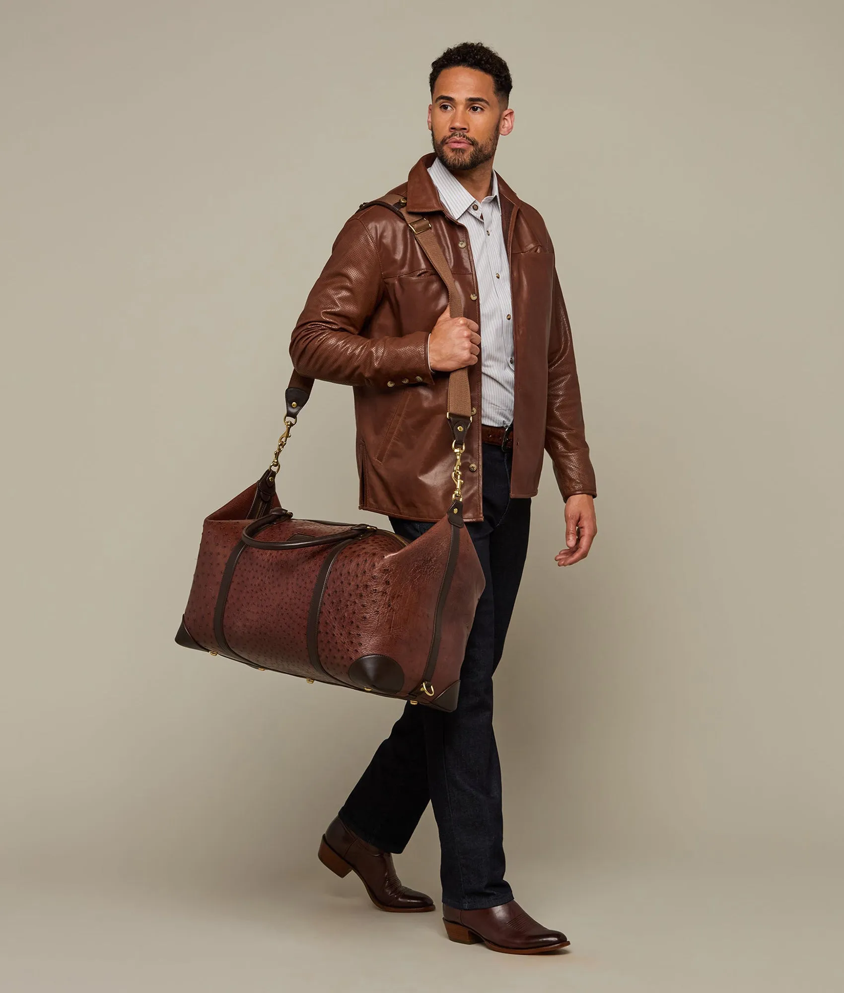 Ostrich Duffle - Large :: Chocolate